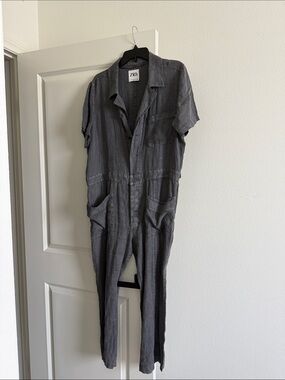 Zara Gray Short-Sleeve Linen-Blend Jumpsuit